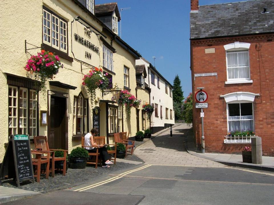 Frog Cottage, Ludlow - A Charming Townhouse For 4 エクステリア 写真